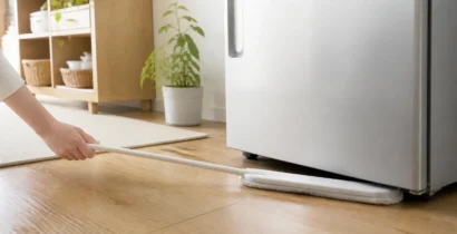 大型家電の下を無理に動かさず掃除する すき間道具の選び方と冷蔵庫を動かす前の確認