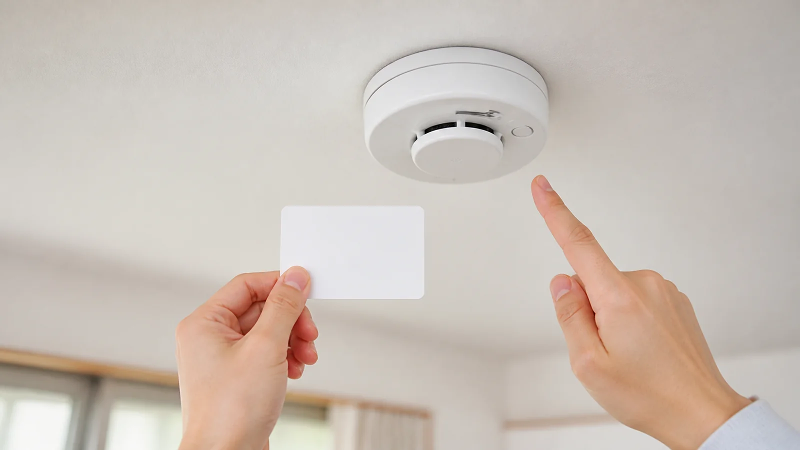 住宅用火災警報器は10年を目安に本体交換 CO・連動機能の選び分け
